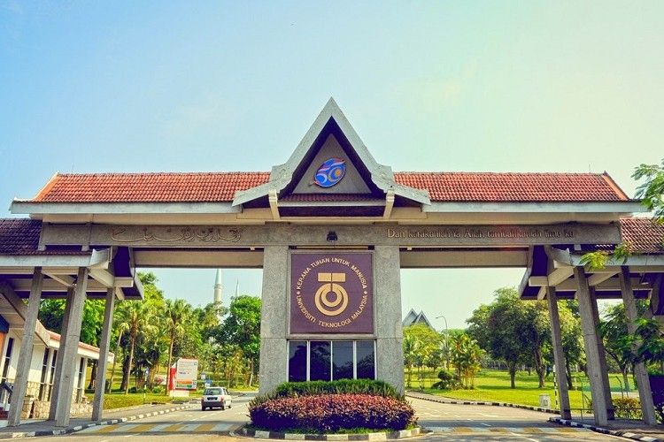 top universities in malaysia